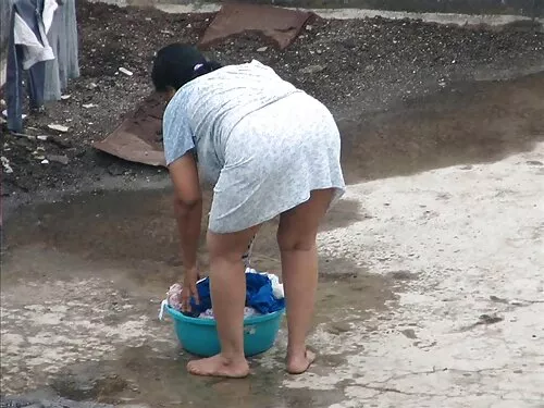 Busty એશિયન સ્વીટી બ ...